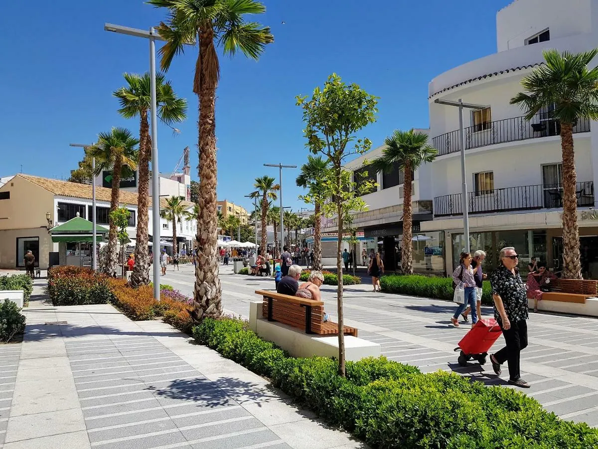 Estudio Central En Zona Petonal Y Cerca A La Playa Τορρεμολίνος Διαμέρισμα